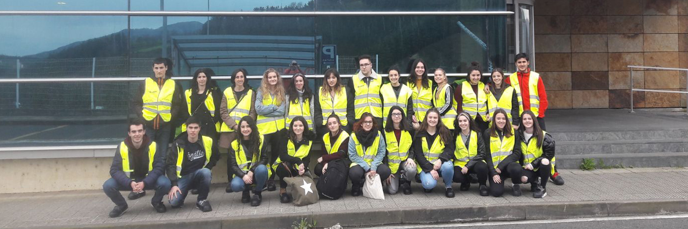 LA SEMANA PASADA RECIBIMOS LA VISITA DE LOS ALUMNOS DEL INSTITUTO DE BEASAIN